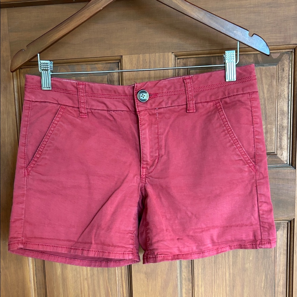 American Eagle Outfitters Red Women's Midi Shorts